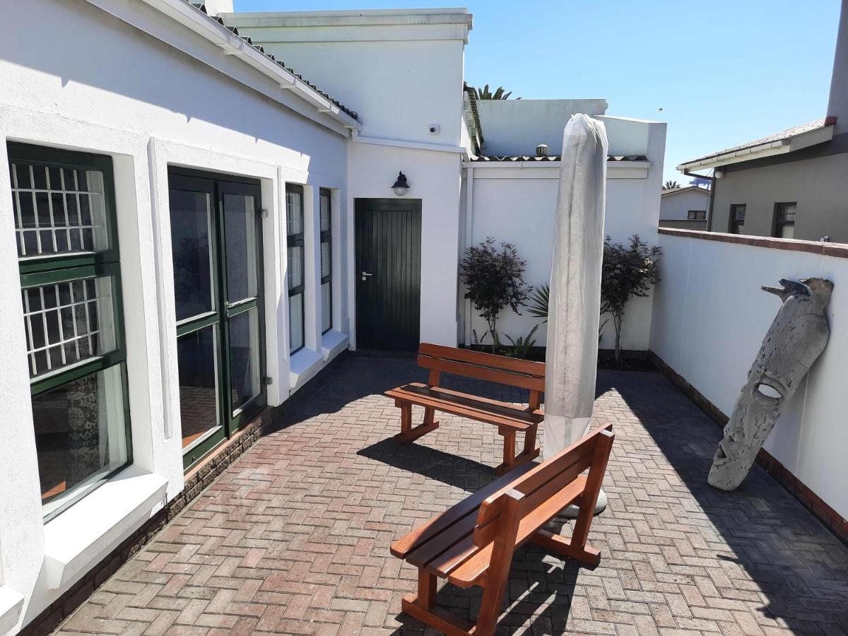 Langholm Hotel Γουάλβις Μπέι Εξωτερικό φωτογραφία