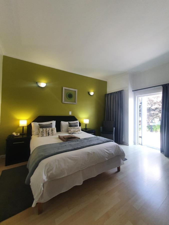 Langholm Hotel Γουάλβις Μπέι Εξωτερικό φωτογραφία