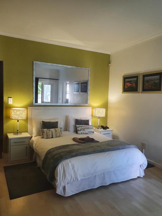 Langholm Hotel Γουάλβις Μπέι Εξωτερικό φωτογραφία