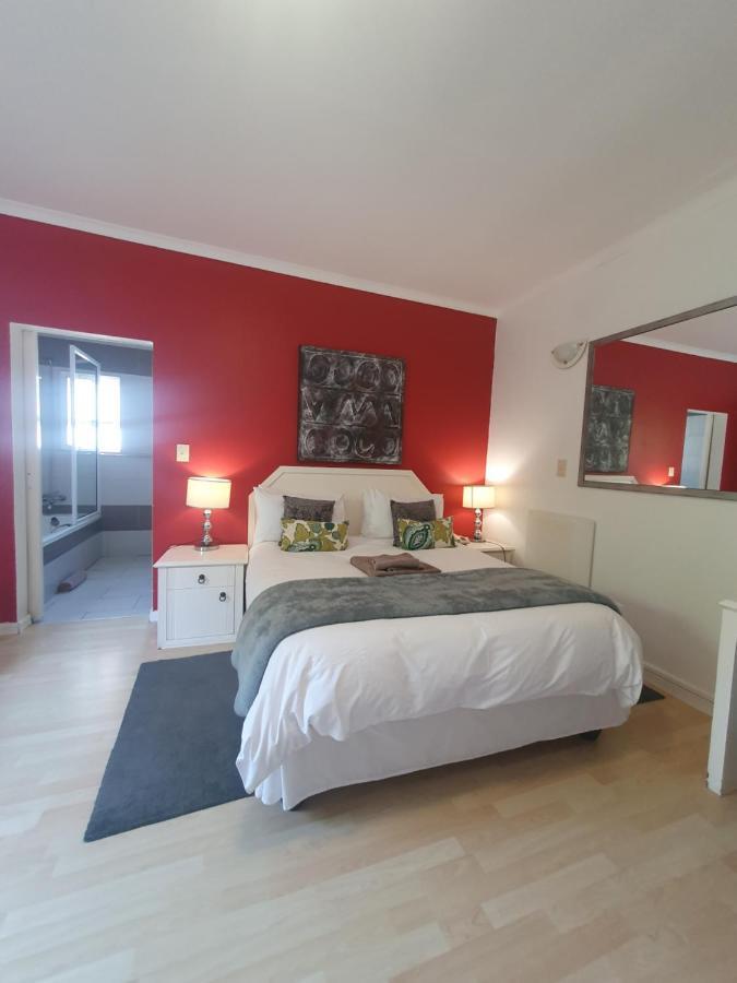 Langholm Hotel Γουάλβις Μπέι Εξωτερικό φωτογραφία