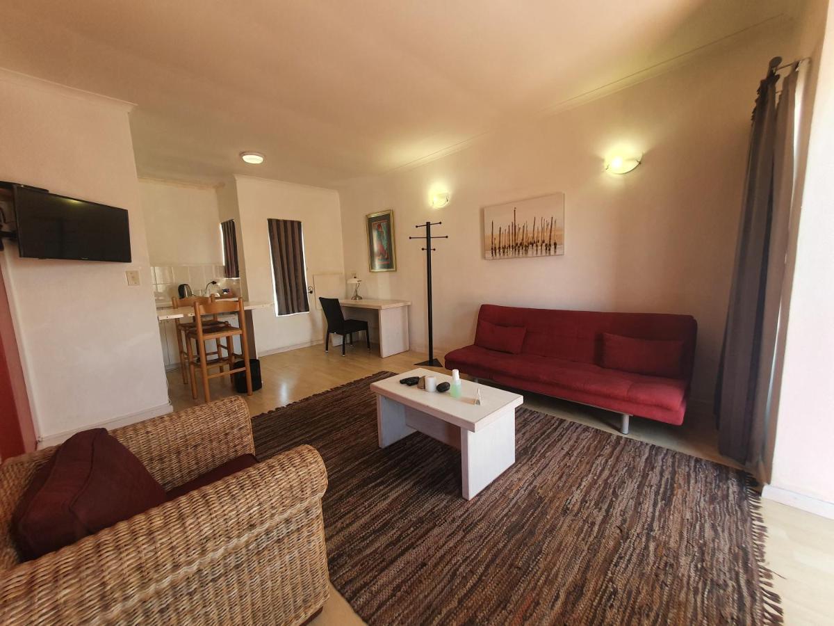 Langholm Hotel Γουάλβις Μπέι Εξωτερικό φωτογραφία