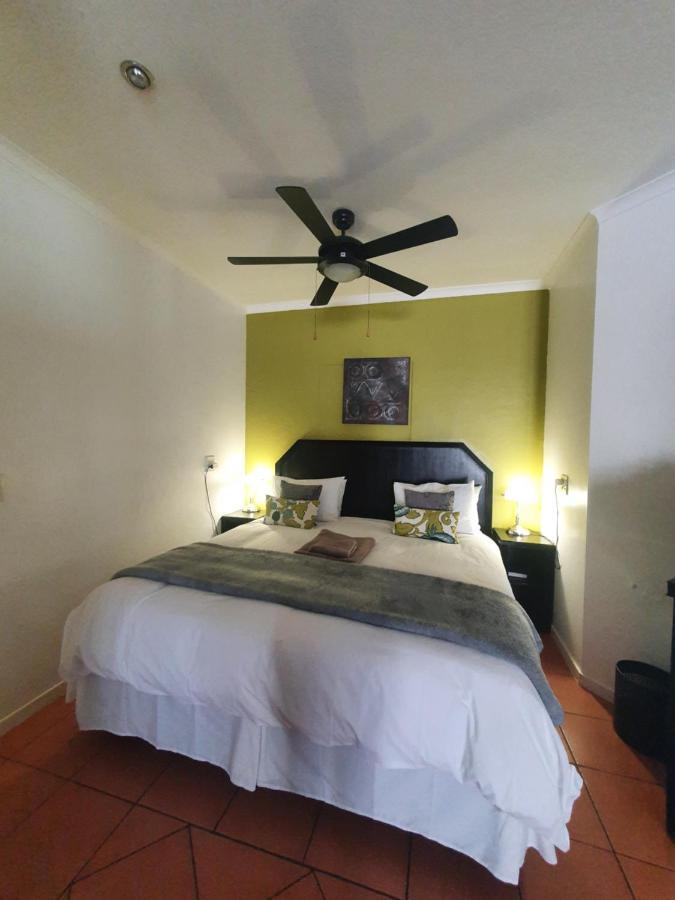 Langholm Hotel Γουάλβις Μπέι Εξωτερικό φωτογραφία