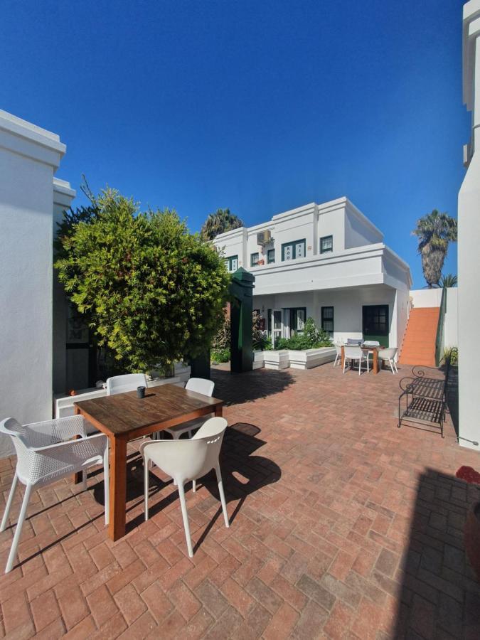 Langholm Hotel Γουάλβις Μπέι Εξωτερικό φωτογραφία